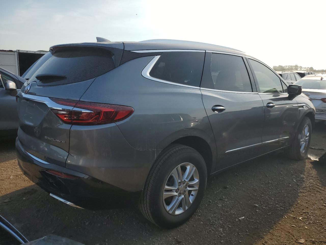 BUICK ENCLAVE ESSENCE