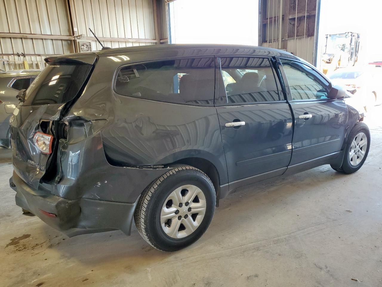 CHEVROLET TRAVERSE LS