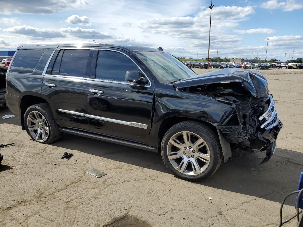 CADILLAC ESCALADE PREMIUM