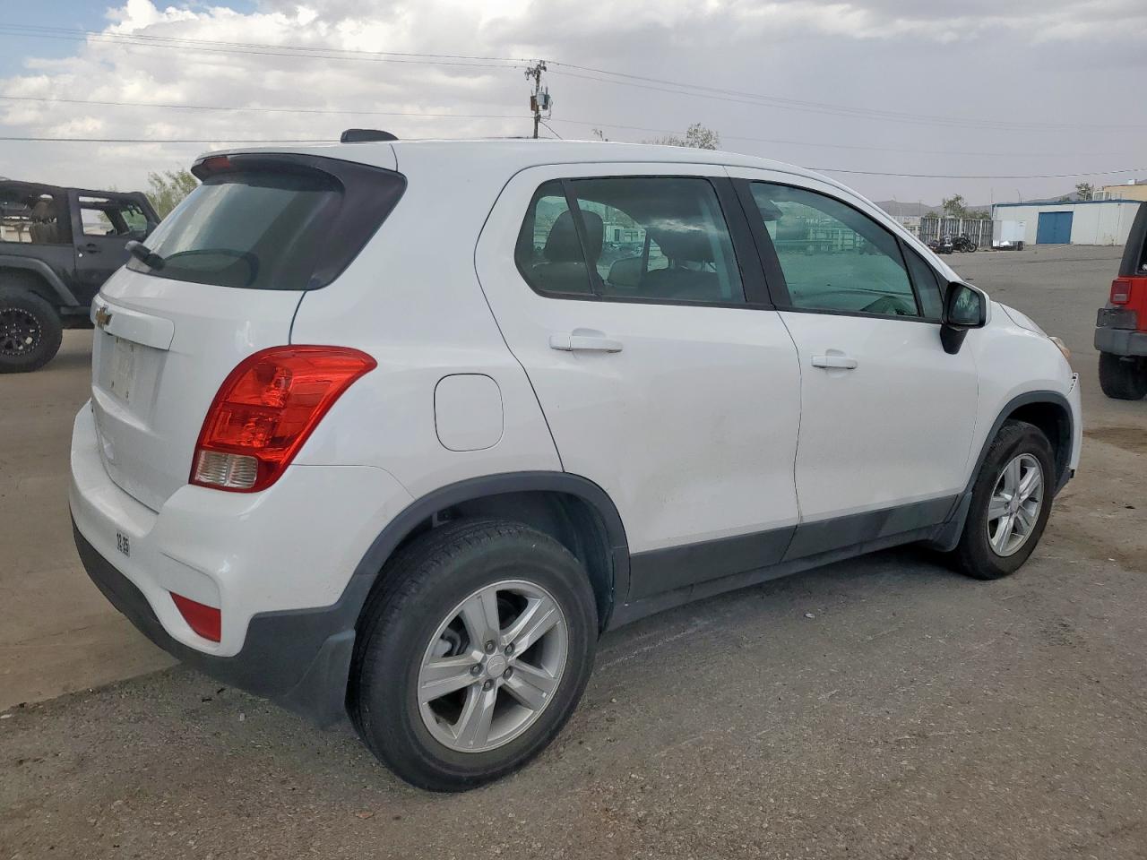 CHEVROLET TRAX LS