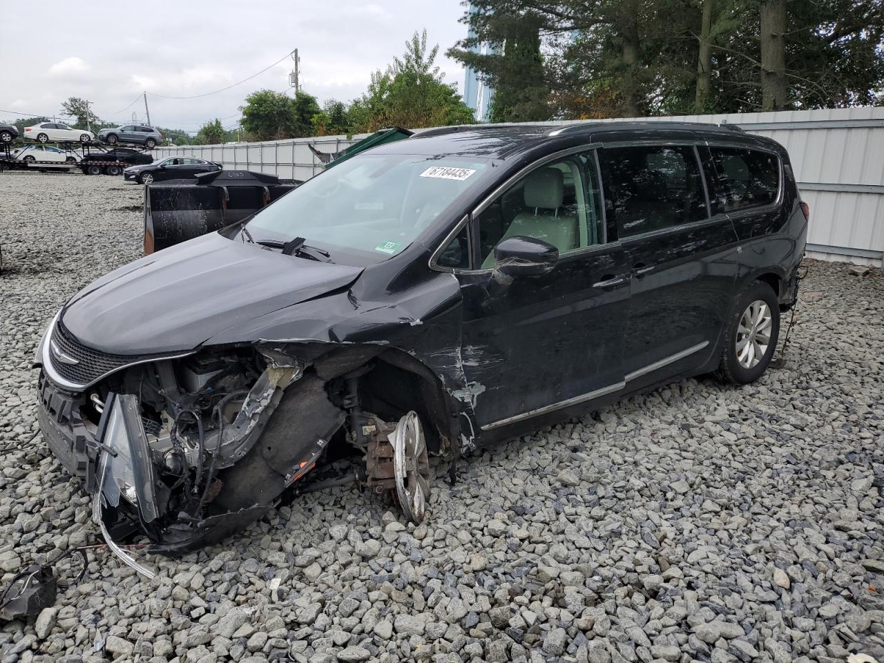 CHRYSLER PACIFICA TOURING L