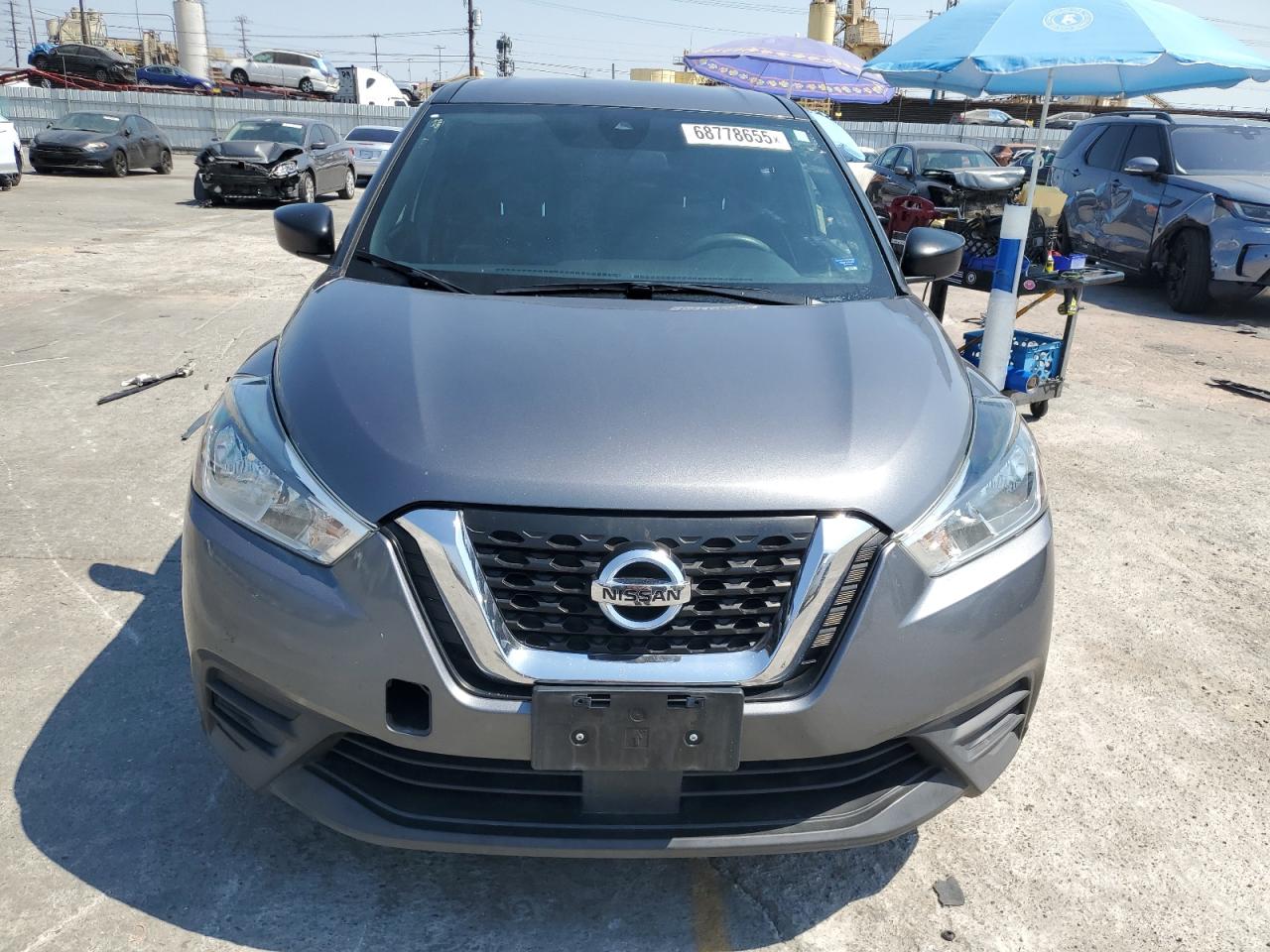 NISSAN KICKS S