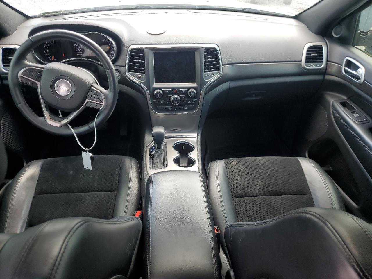 JEEP GRAND CHEROKEE LAREDO