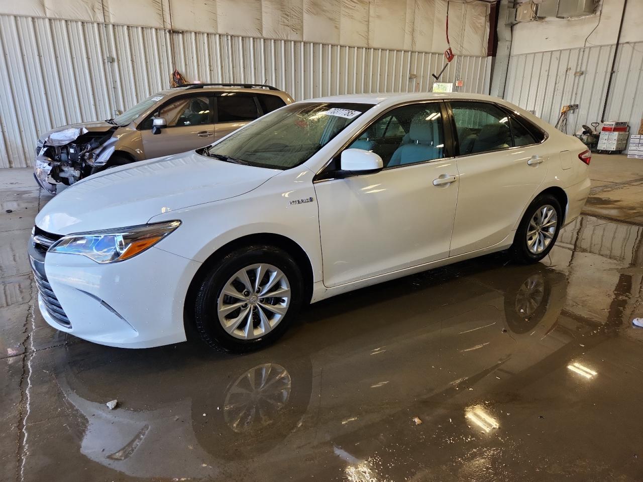 TOYOTA CAMRY HYBRID