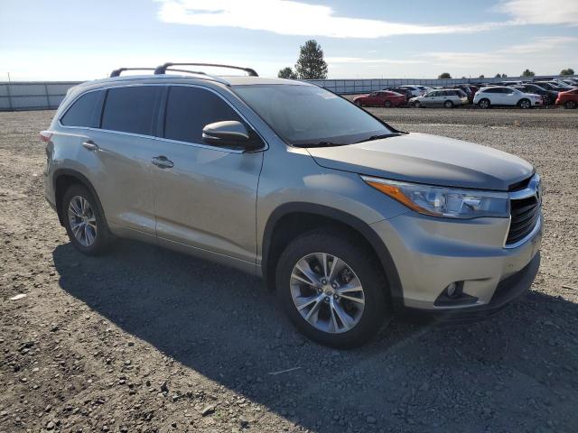 2015 TOYOTA HIGHLANDER XLE 5TDJKRFH2FS163657