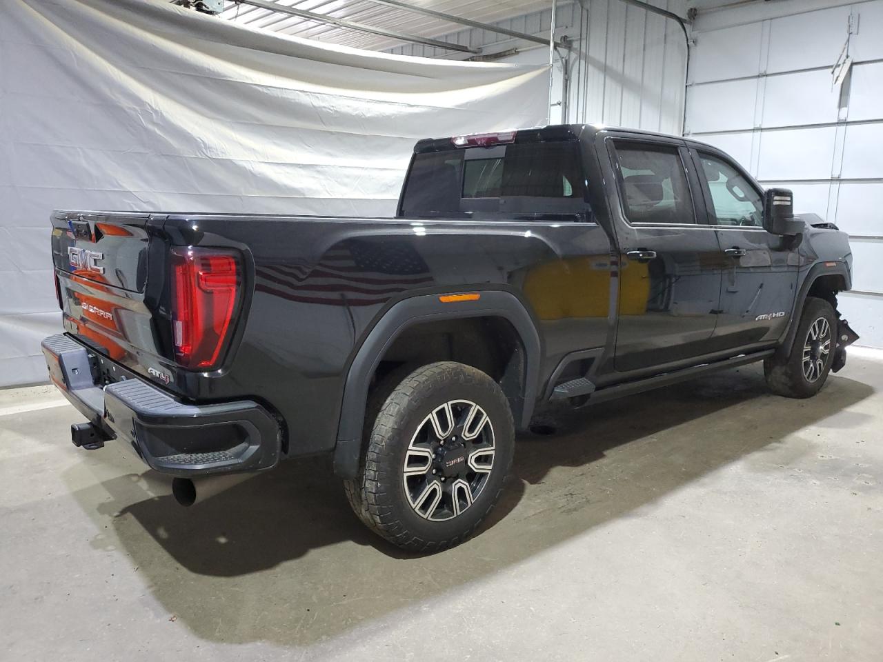 GMC SIERRA K2500 AT4