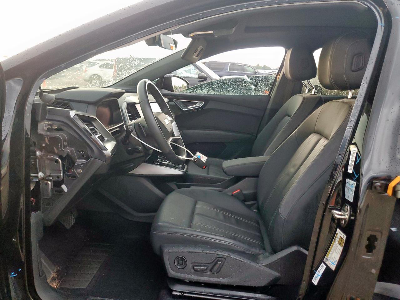 AUDI E-TRON PREMIUM PLUS