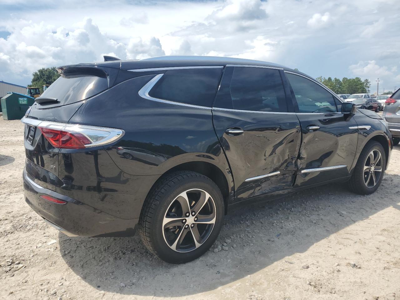 BUICK ENCLAVE ESSENCE