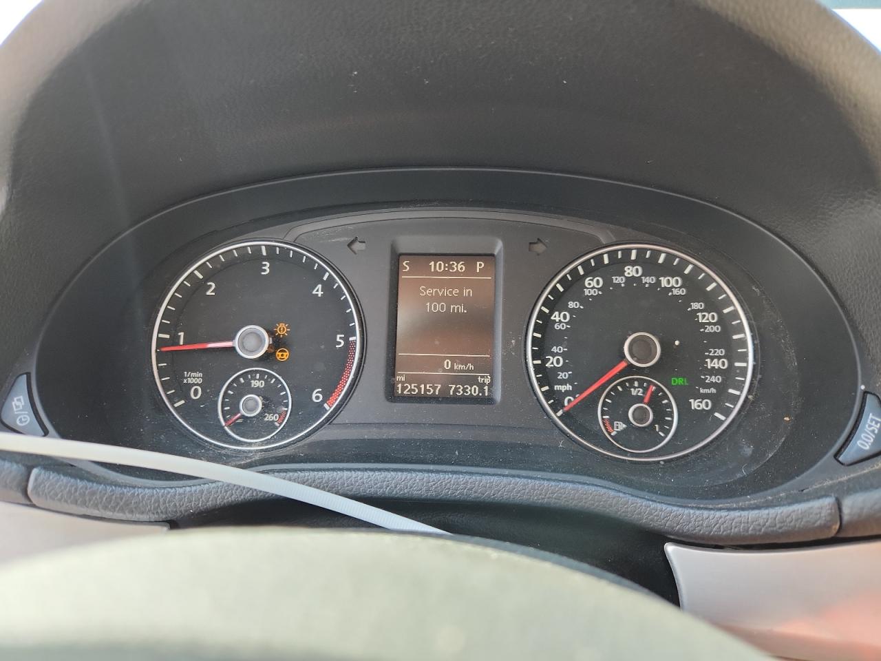 VOLKSWAGEN PASSAT SE