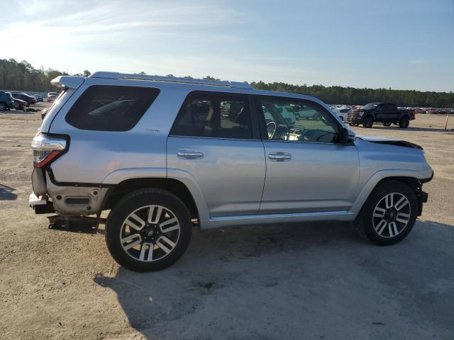 2017 TOYOTA 4RUNNER SR JTEZU5JR4H5156154