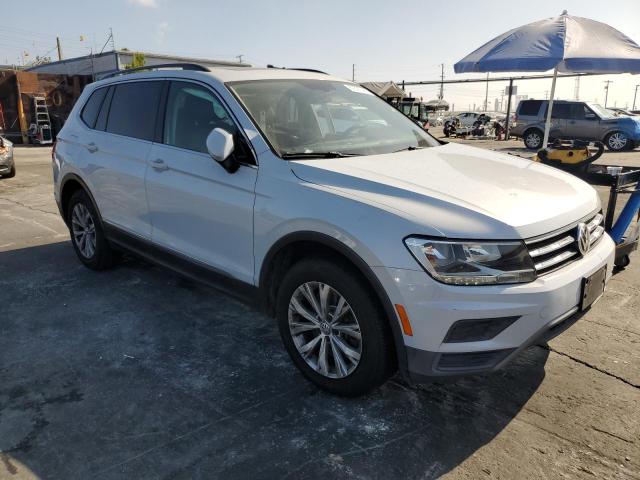 2018 VOLKSWAGEN TIGUAN SE 3VV3B7AXXJM164271