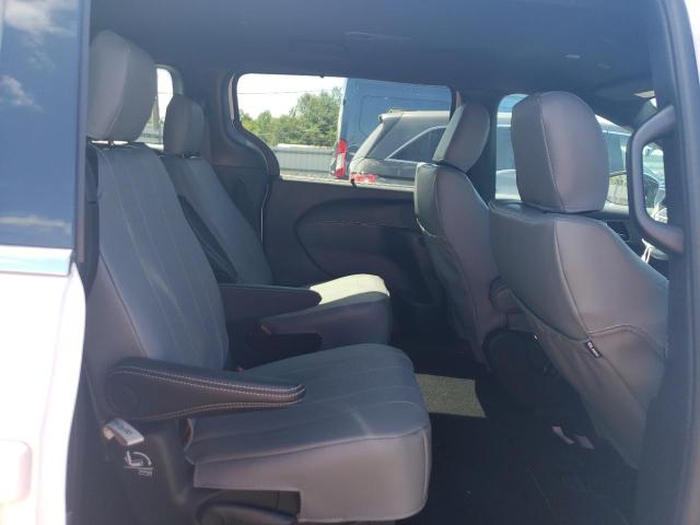 2025 CHRYSLER VOYAGER LX 2C4RC1CG2SR578235