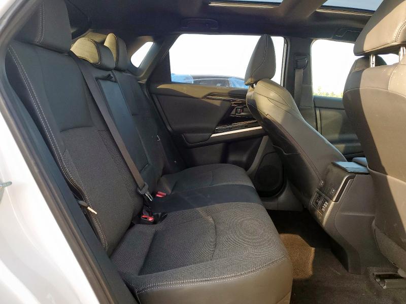 2025 TOYOTA BZ4X XLE - JTMABACA9SA092845