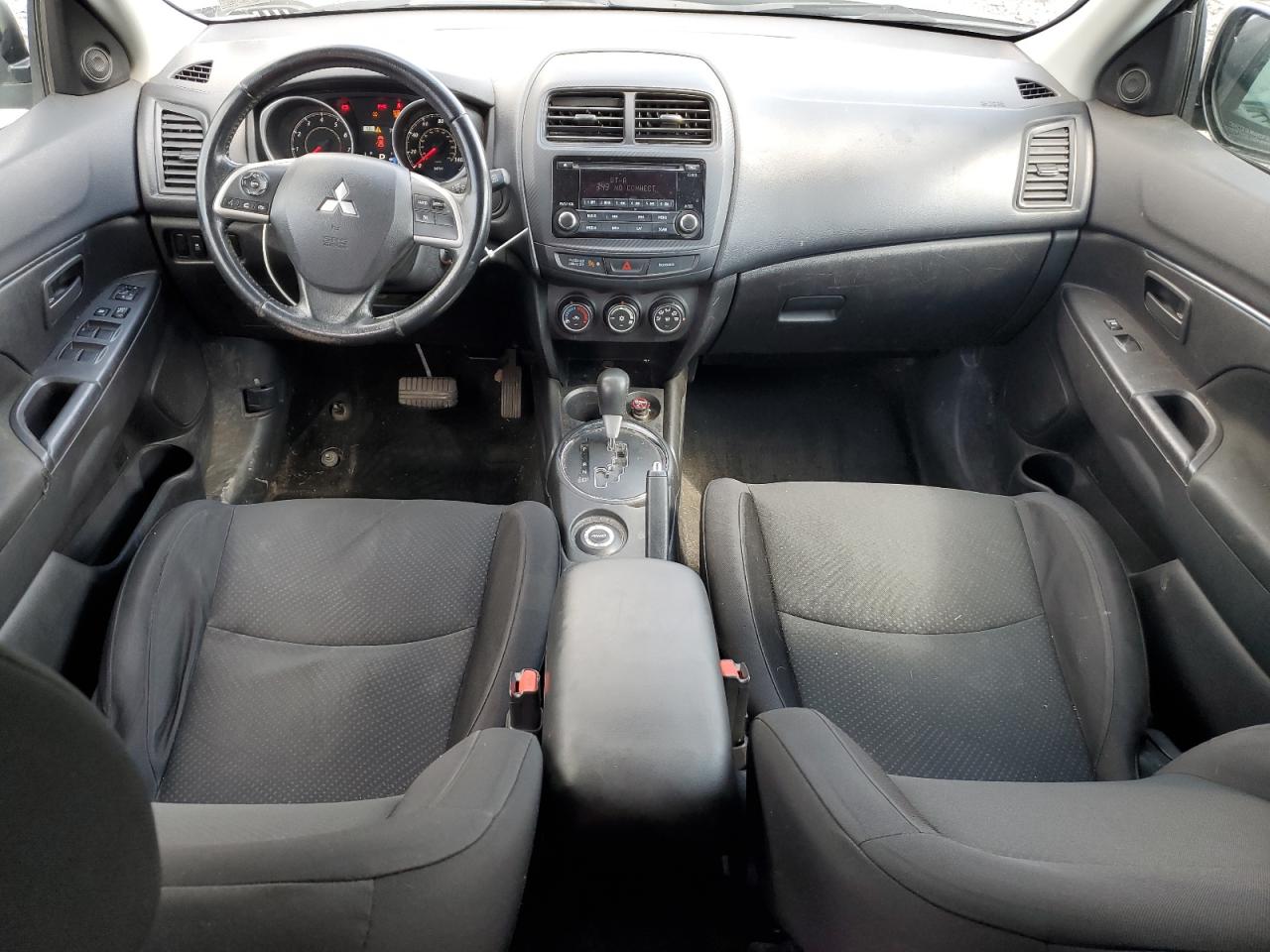 MITSUBISHI OUTLANDER ES