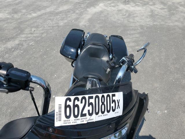 2023 HARLEY-DAVIDSON FLHX 1HD1KBC13PB640618