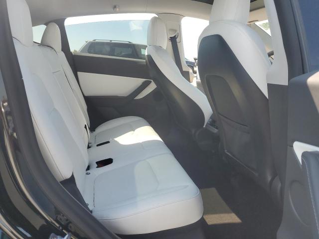 2022 TESLA MODEL Y 7SAYGDEF7NF411300