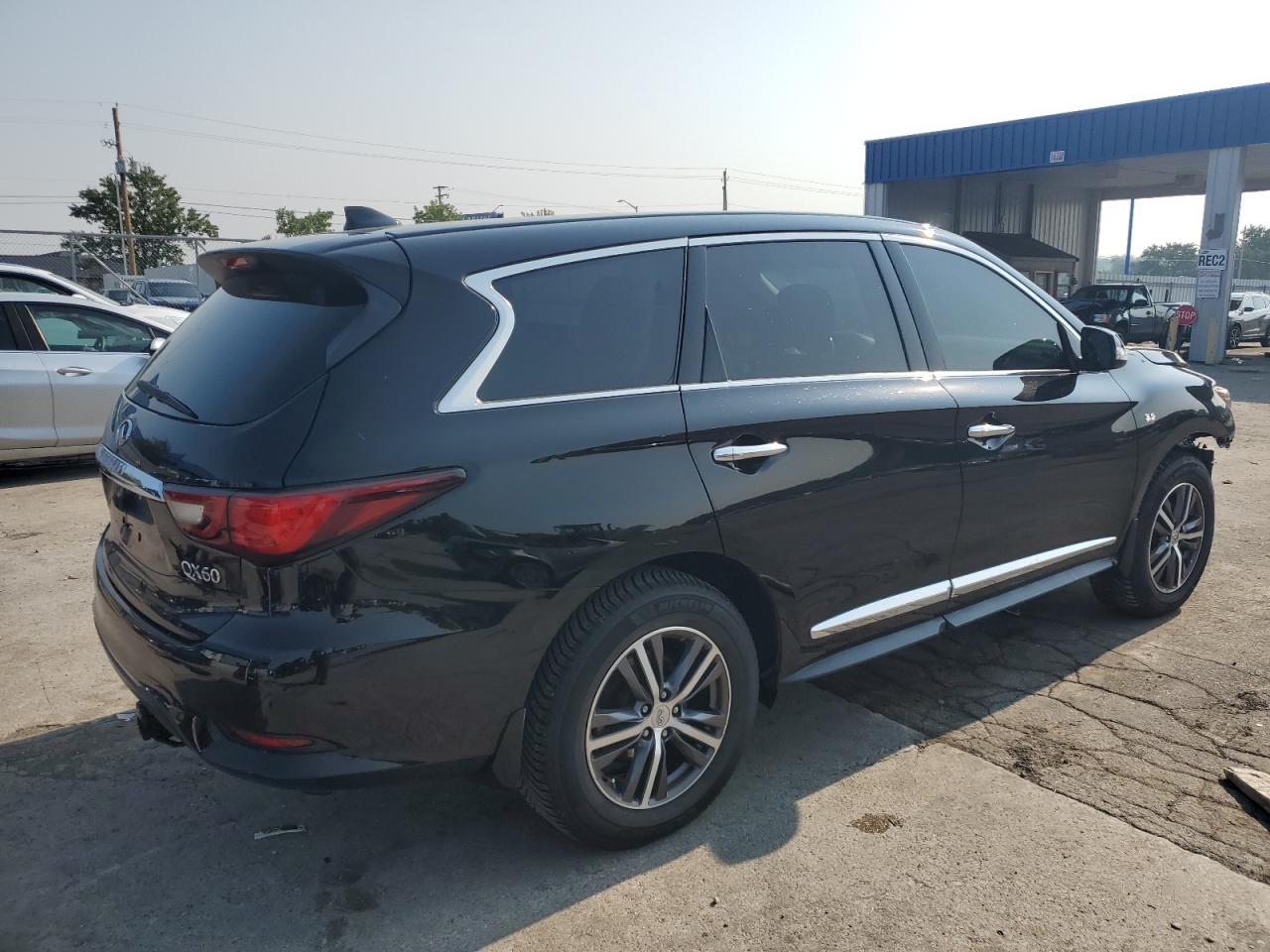 INFINITI QX60 LUXE