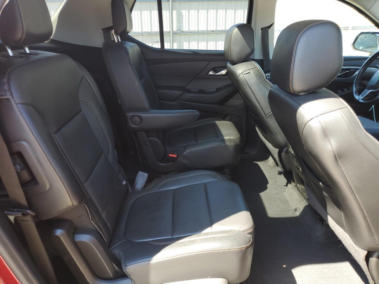 CHEVROLET TRAVERSE LT