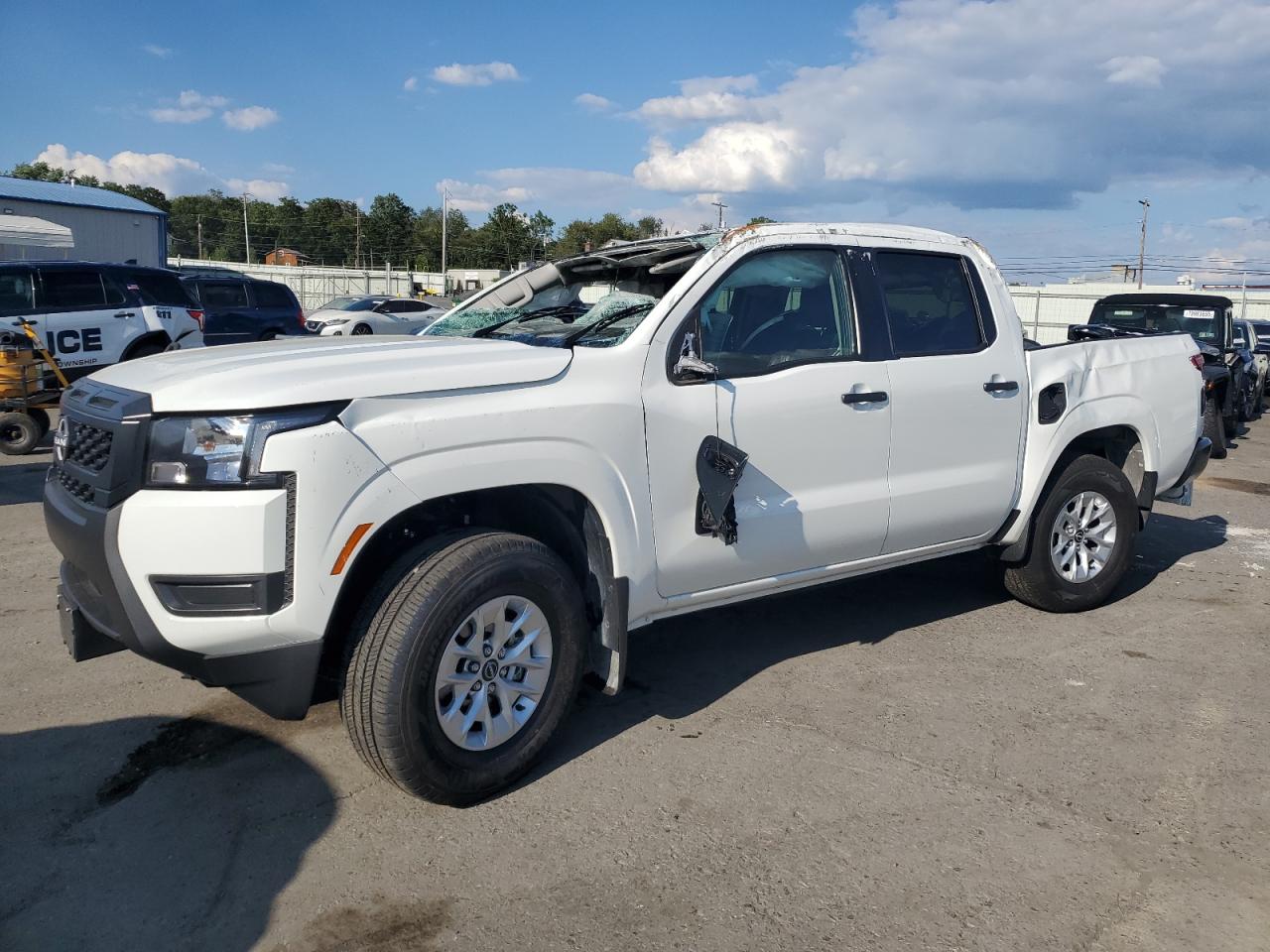 NISSAN FRONTIER S
