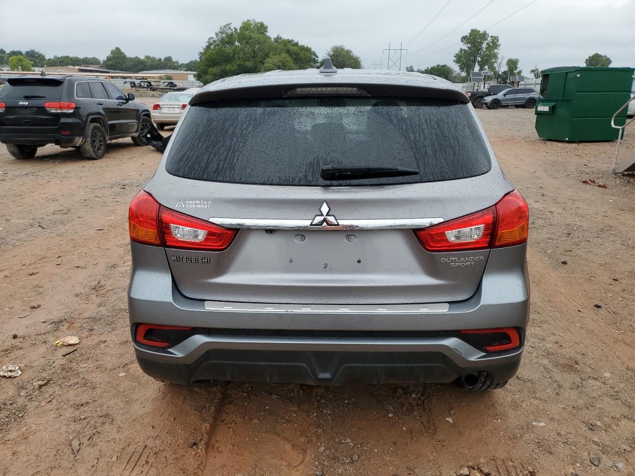 MITSUBISHI OUTLANDER ES