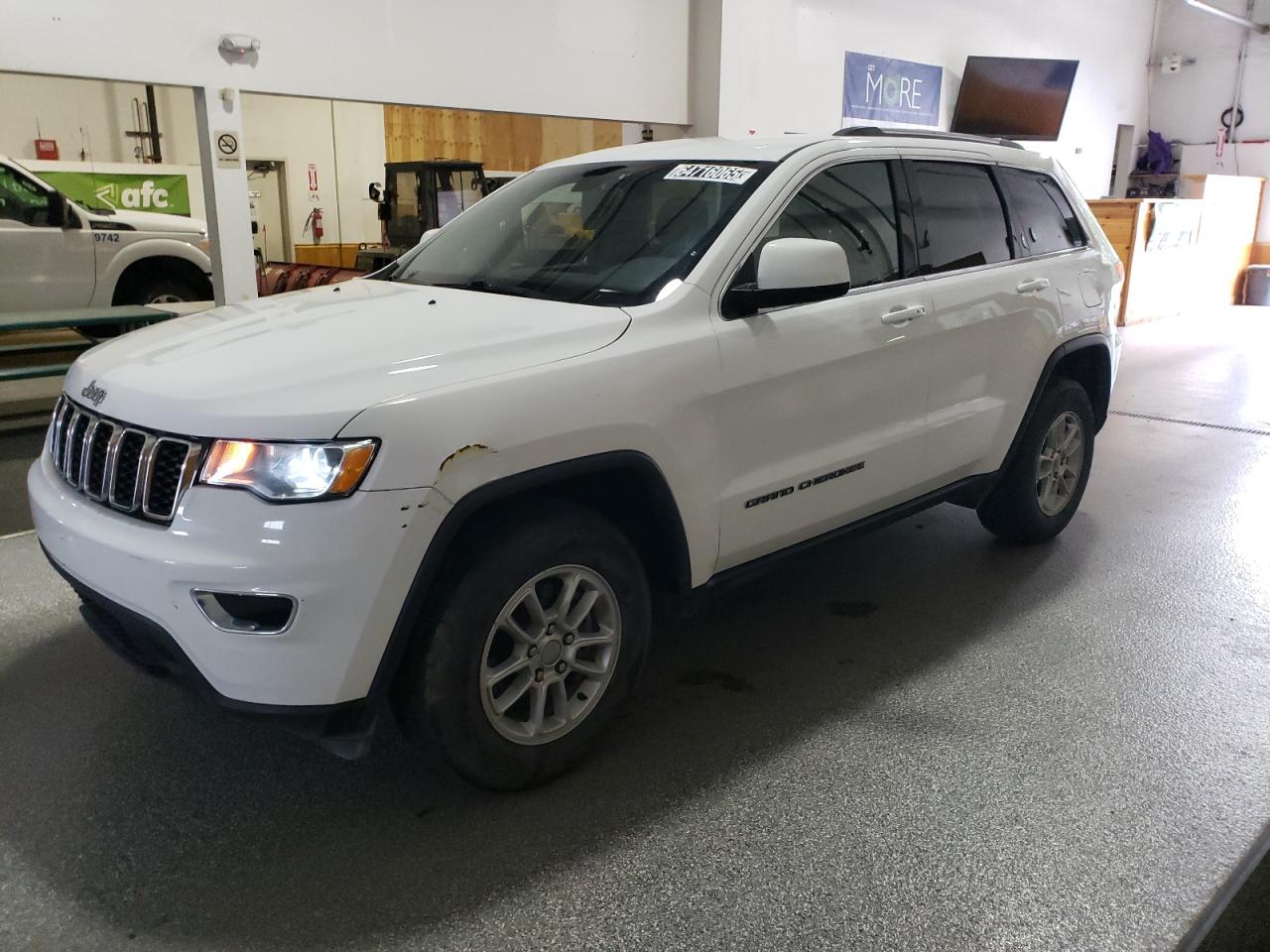 JEEP GRAND CHEROKEE LAREDO