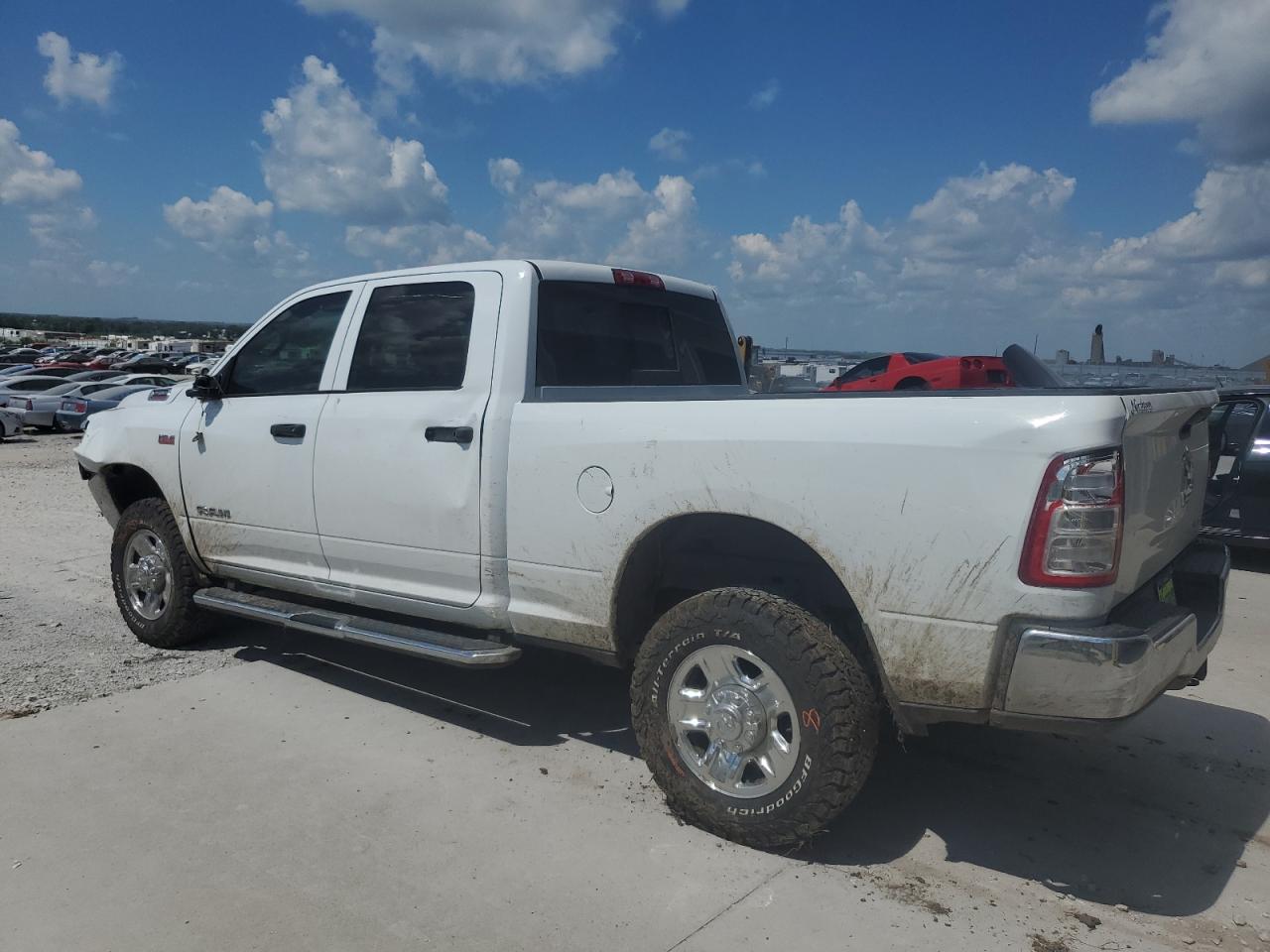 RAM 2500 TRADESMAN