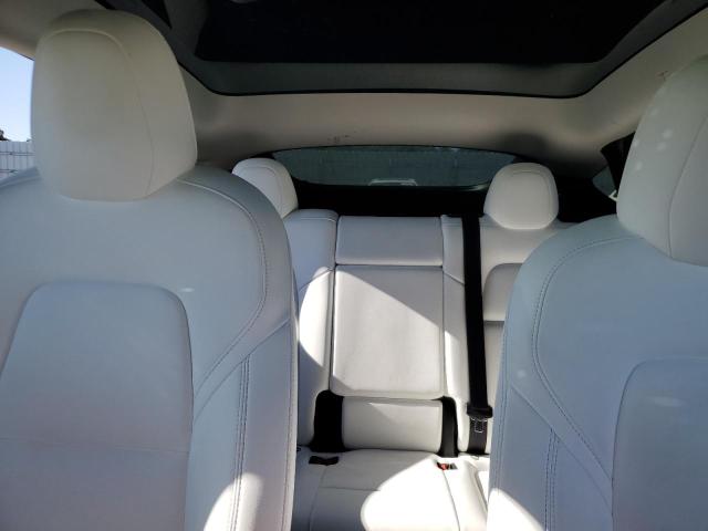 2022 TESLA MODEL Y 7SAYGDEE8NF485932