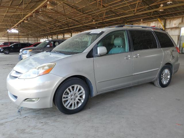 TOYOTA SIENNA XLE