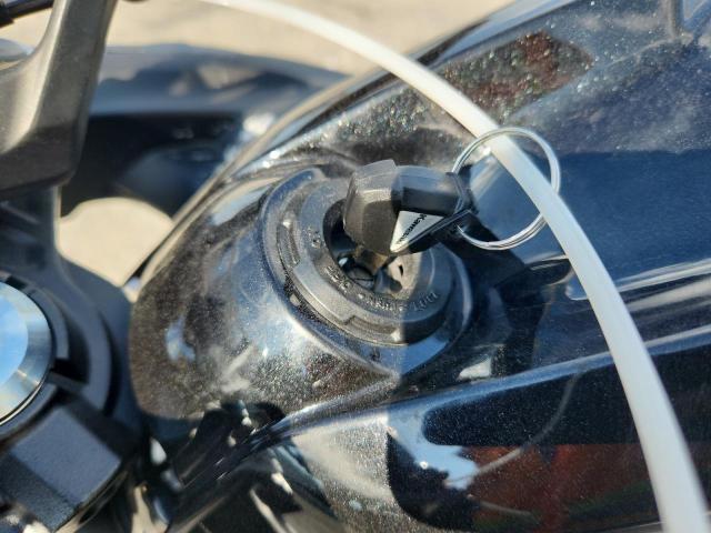 2025 KAWASAKI EX650 P ML5EXEP13SDAE4186