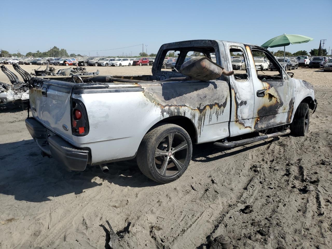 Lot #3217128452 2002 FORD F150