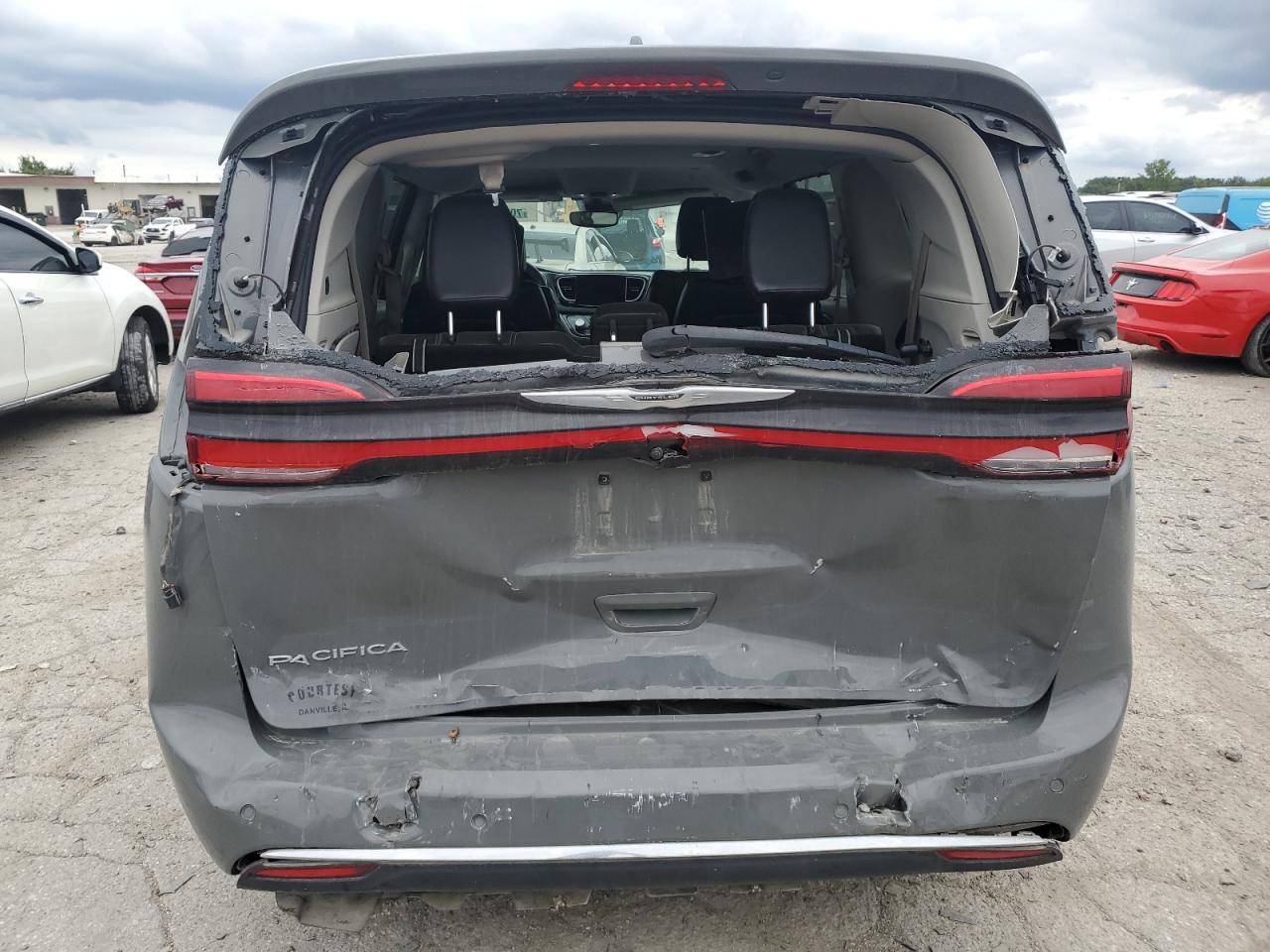 CHRYSLER PACIFICA TOURING L