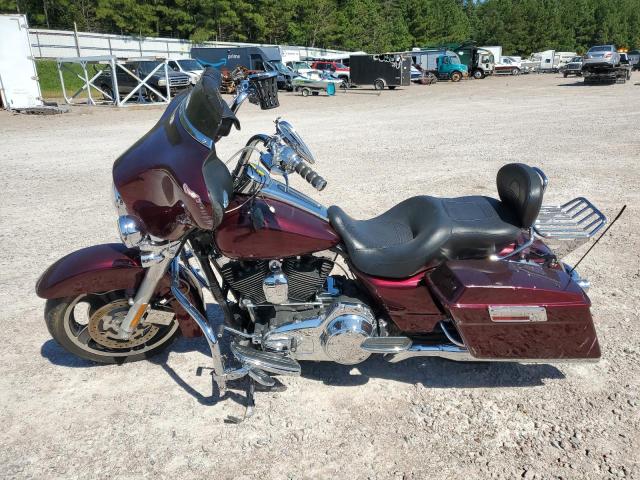 2010 HARLEY-DAVIDSON FLHX 1HD1KB418AB645884