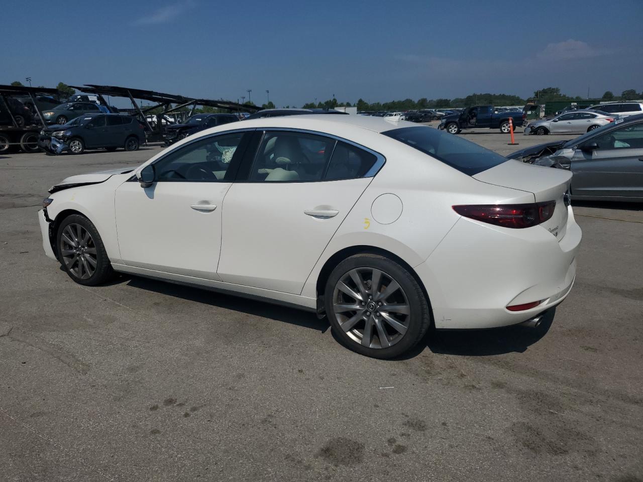 MAZDA 3 PREMIUM