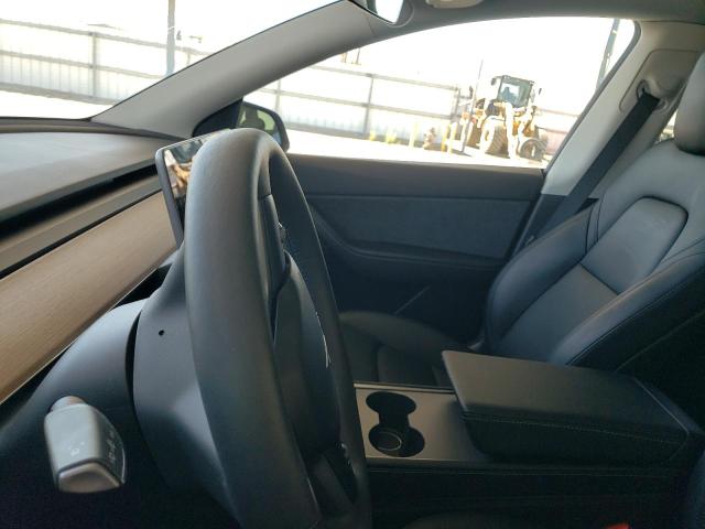 2022 TESLA MODEL Y 7SAYGDEE5NF372701