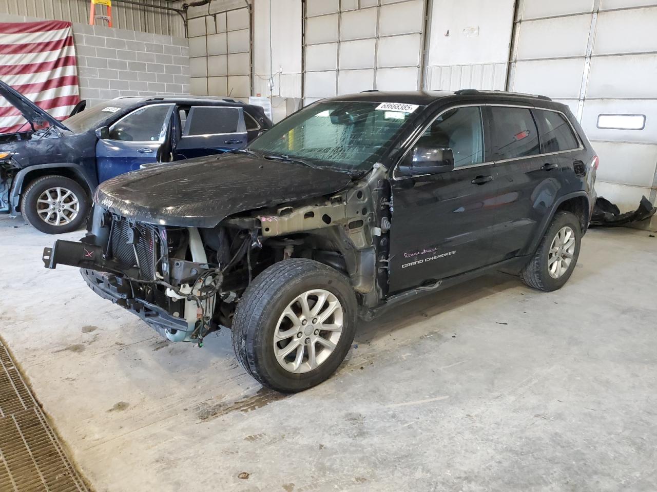 JEEP GRAND CHEROKEE LAREDO