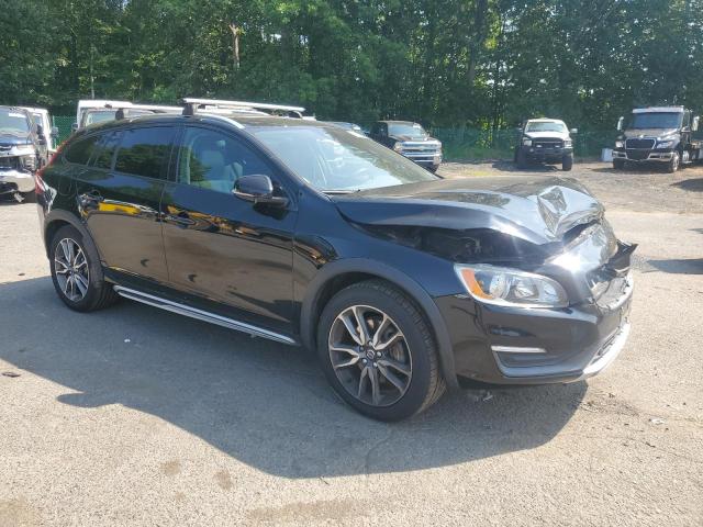 2016 VOLVO V60 CROSS YV4612HK2G1012760