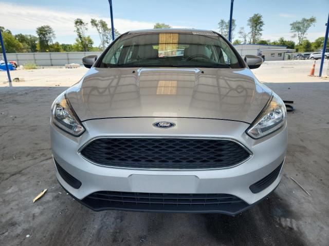 2015 FORD FOCUS SE 1FADP3K26FL227543