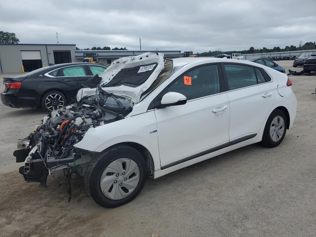 HYUNDAI IONIQ SEL