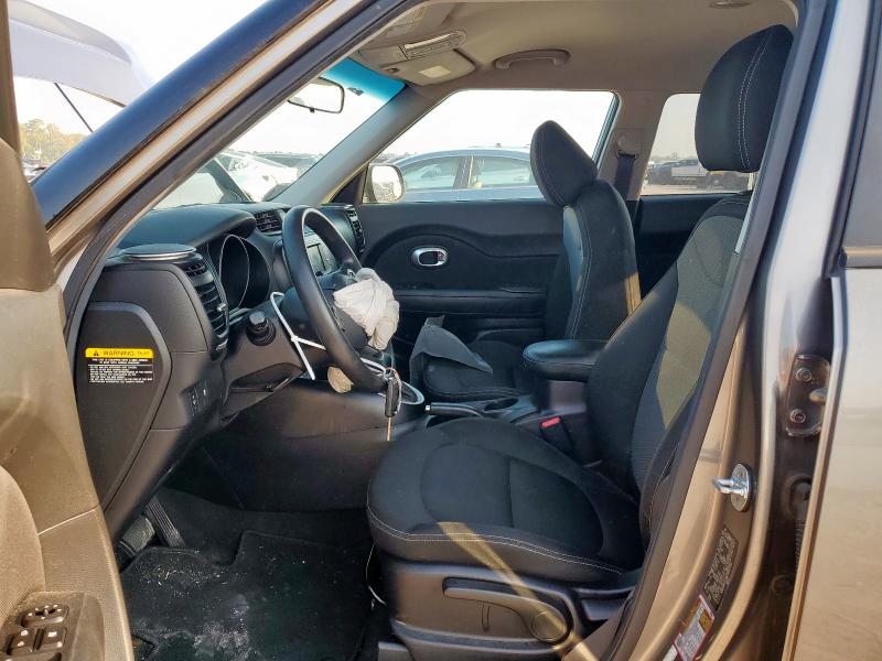 2017 KIA SOUL + KNDJP3A58H7442202