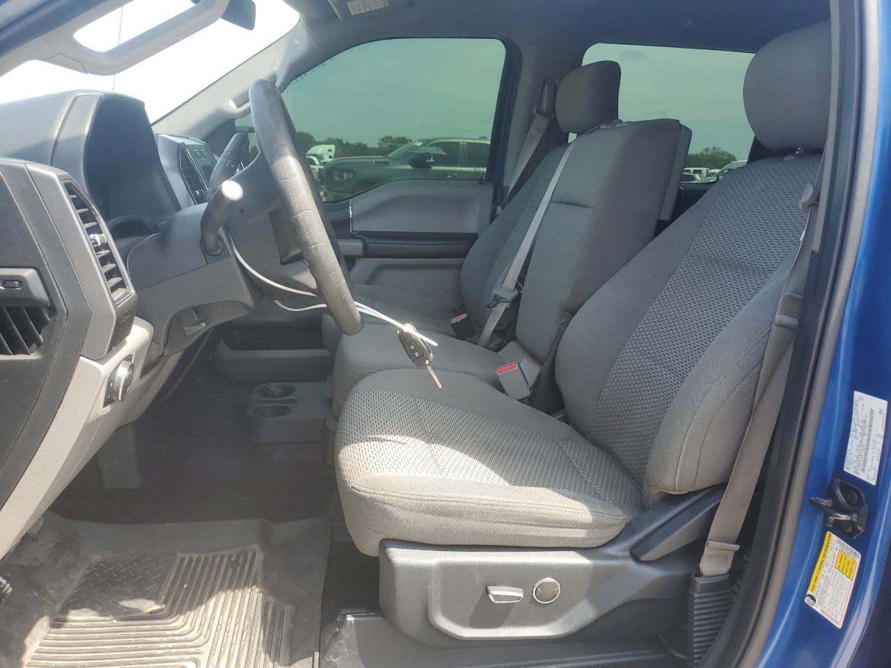 FORD F-150 SUPERCREW