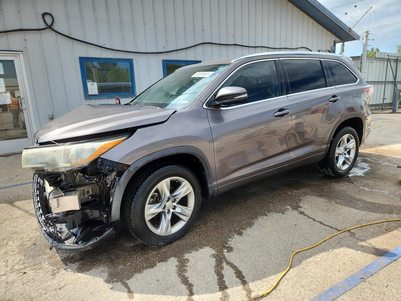 TOYOTA HIGHLANDER LIMITED
