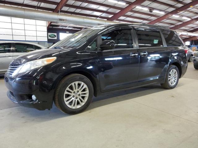 TOYOTA SIENNA XLE