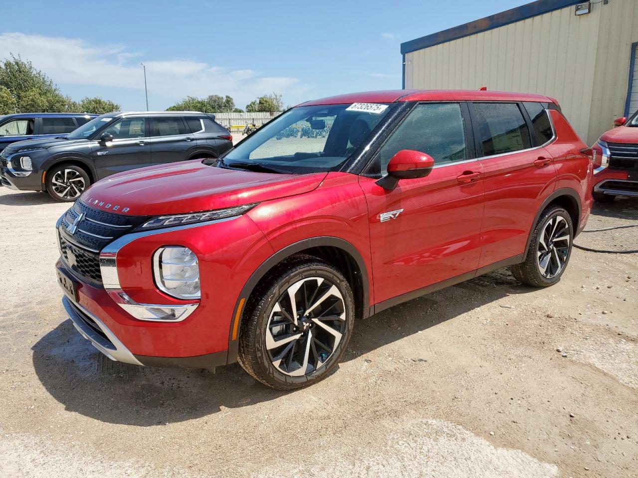 MITSUBISHI OUTLANDER SE