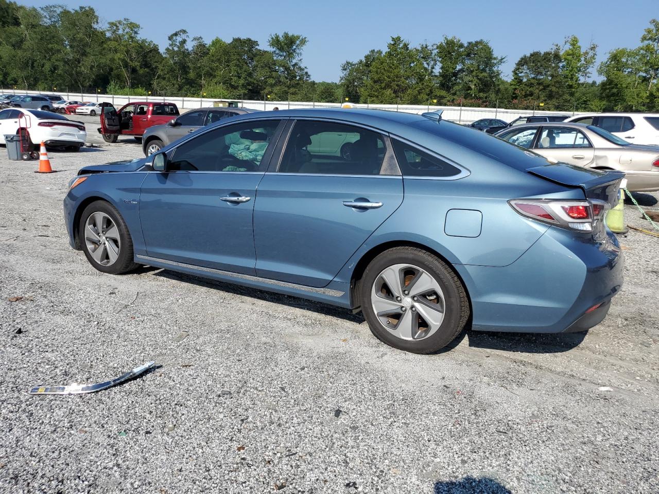 HYUNDAI SONATA HYBRID