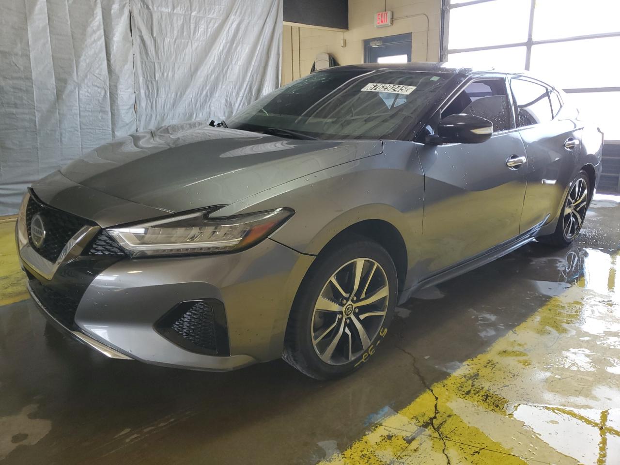 NISSAN MAXIMA SV