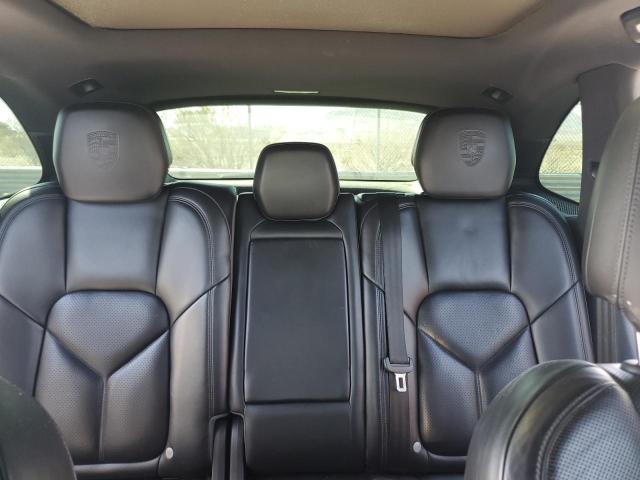2017 PORSCHE CAYENNE WP1AA2A2XHKA86672