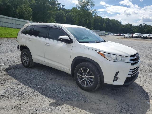 2018 TOYOTA HIGHLANDER 5TDKZRFH1JS550225