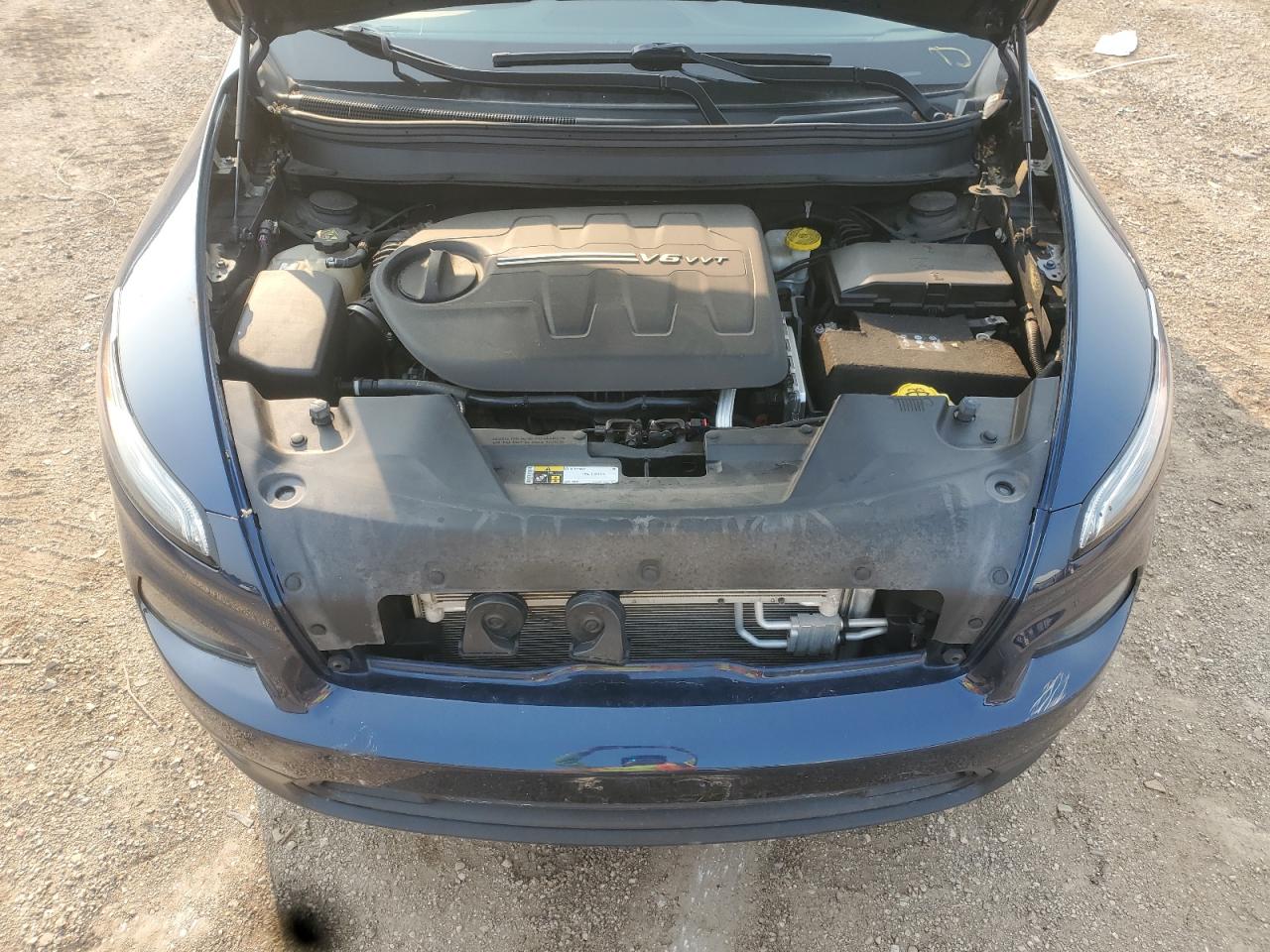 JEEP GRAND CHEROKEE LATITUDE