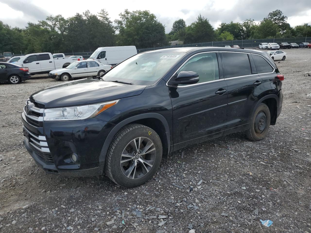 TOYOTA HIGHLANDER LE