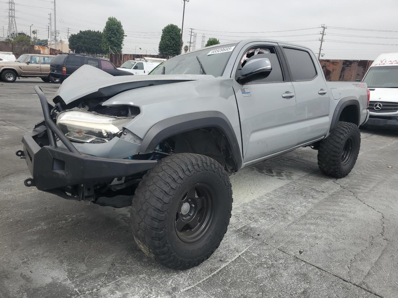 TOYOTA TACOMA DOUBLE CAB